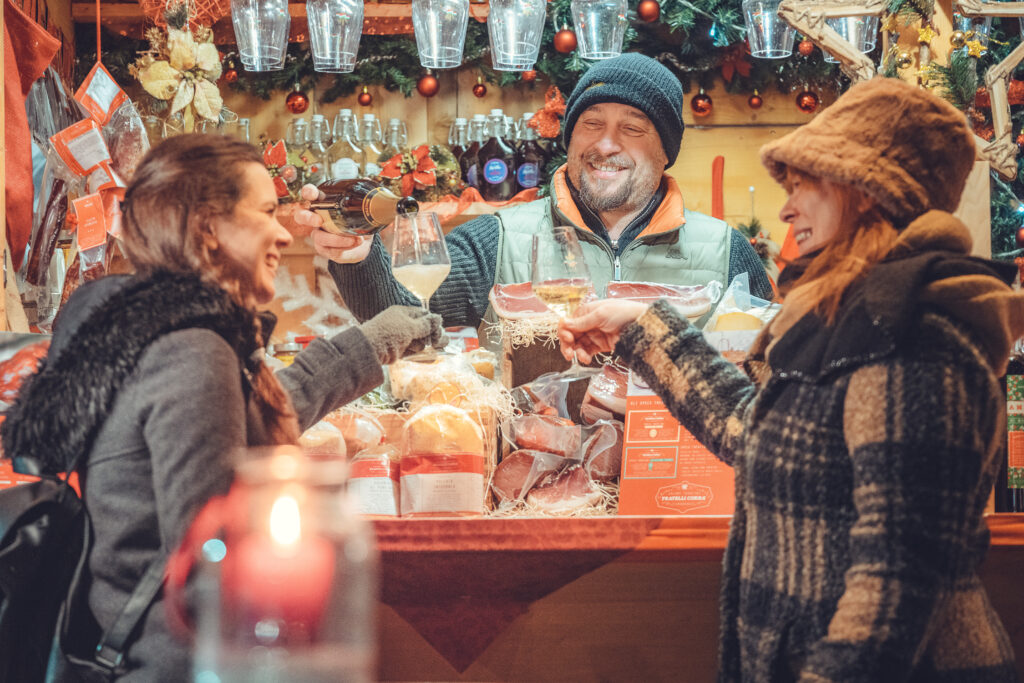 2021_APTGARDADOLOMITI_Inverno_VillaggioGusto_Riva (2) (1)